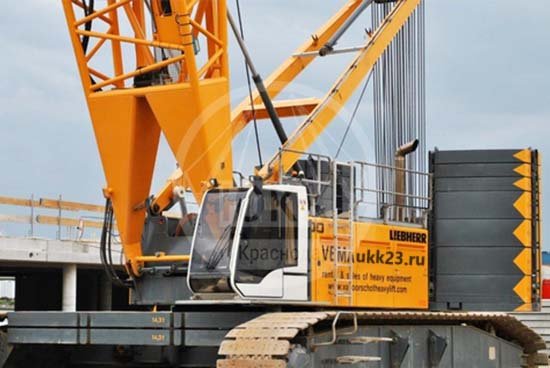 -300-tonn-arenda-krana-Liebherr-LR-1300